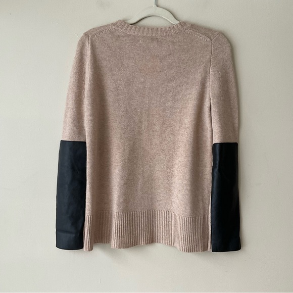 J. Crew V-Neck Wool and Cashmere Blend Sweater Leather Panels in Camel Size XS - Picture 4 of 9